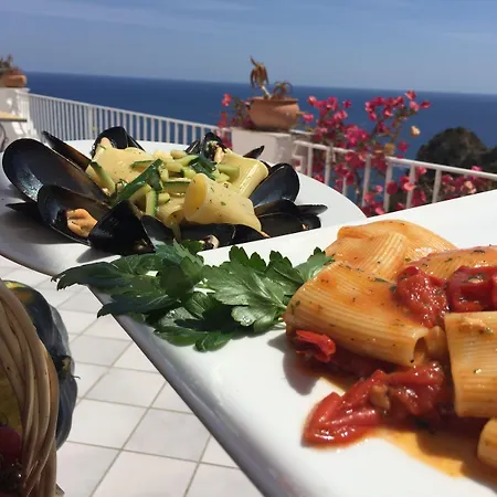 فندق Torre Sant'angelo 3*