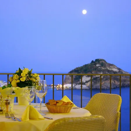 Torre Sant'angelo فندق