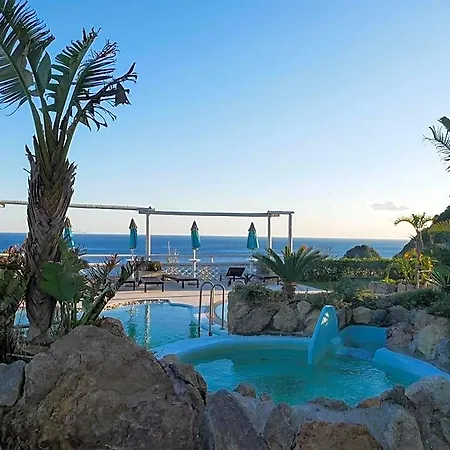 Torre Sant'angelo 3*