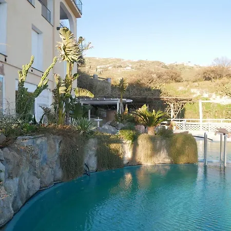 トーレ サンタンジェロ Forio di Ischia