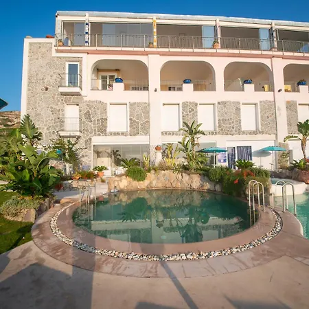 Hotell Torre Sant'angelo 3*