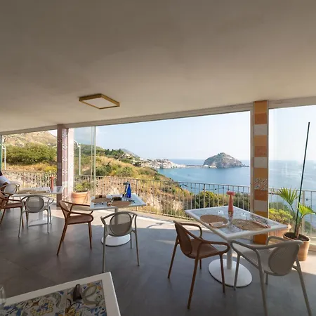 Hotell Torre Sant'angelo 3*